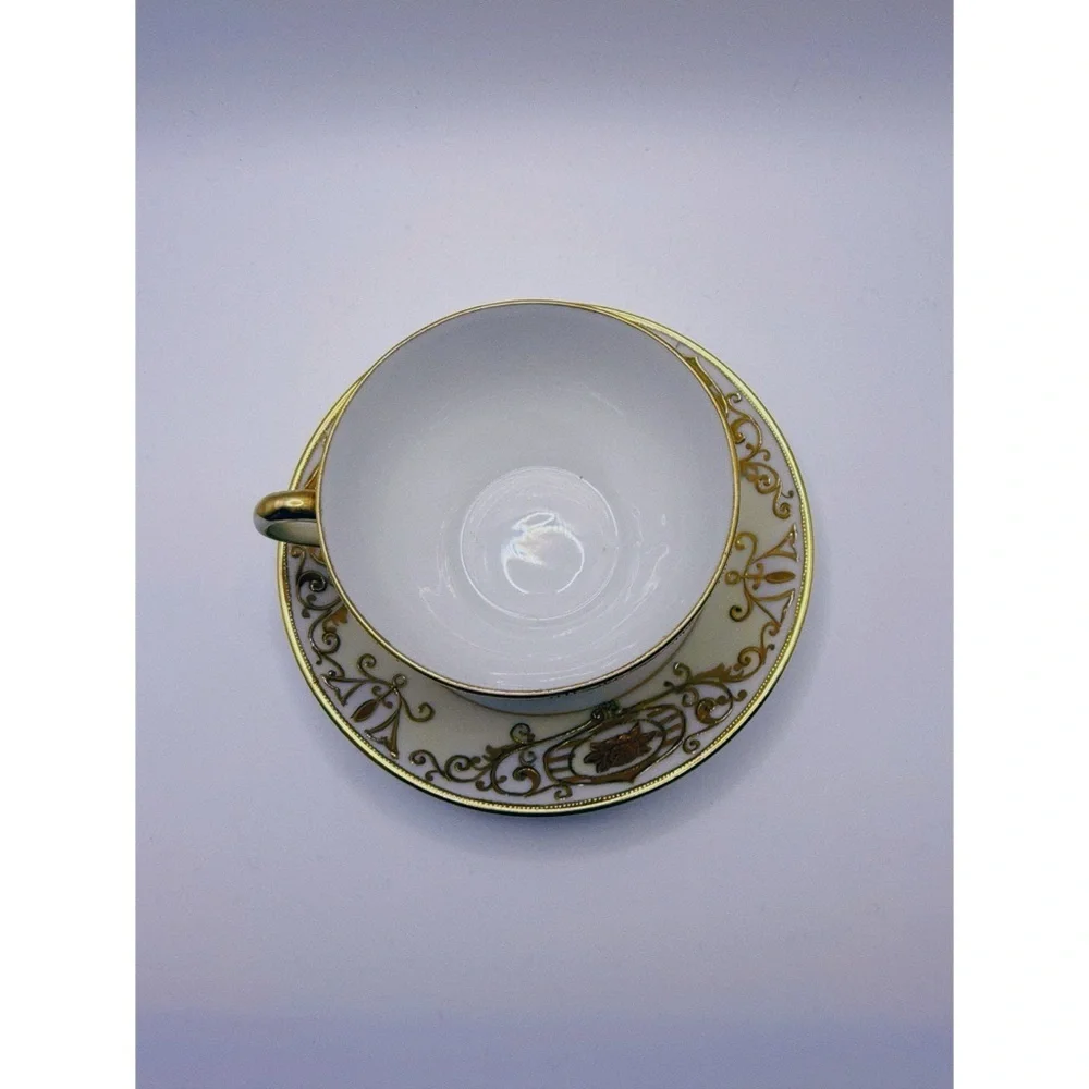 Noritake Christmas Ball Teacup and Saucer Set
